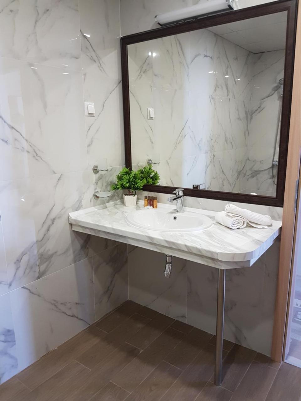 Lägenhet på 70 m² i Lozenets, med 1 sovrum och 1 badrum  Exteriör bild